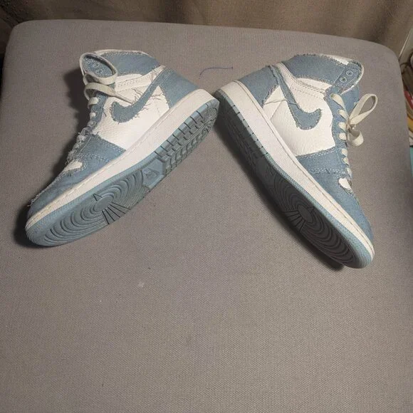 Wmns Air Jordan 1 Retro High OG 'Denim' - Picture 6 of 7